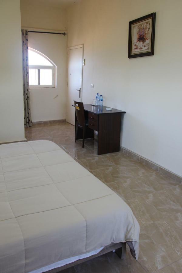 Luna Motel Nakura Kültér fotó